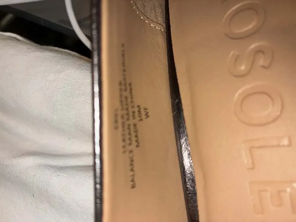 AEROSOLES pre owned